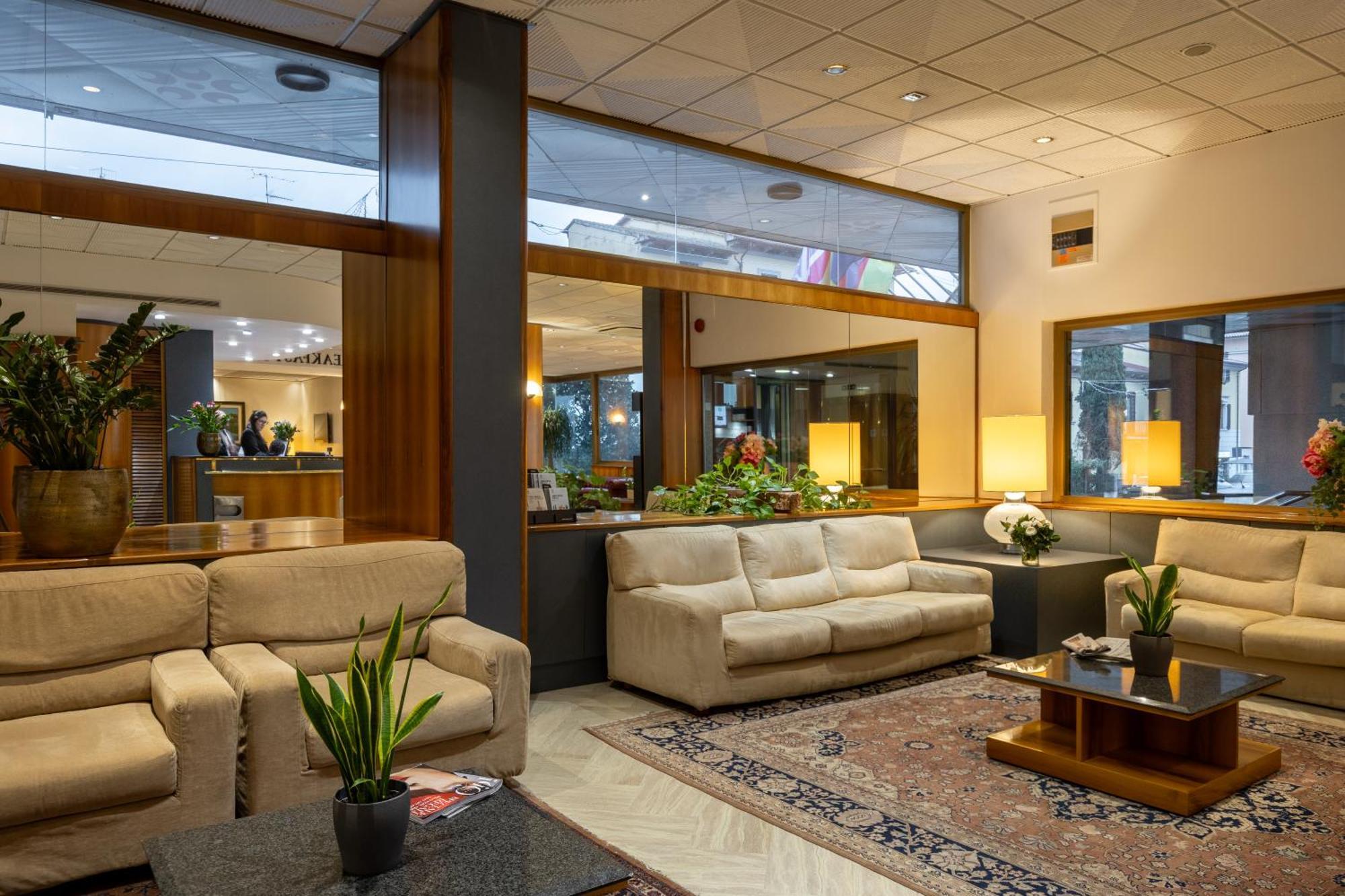 Minerva Hotel
