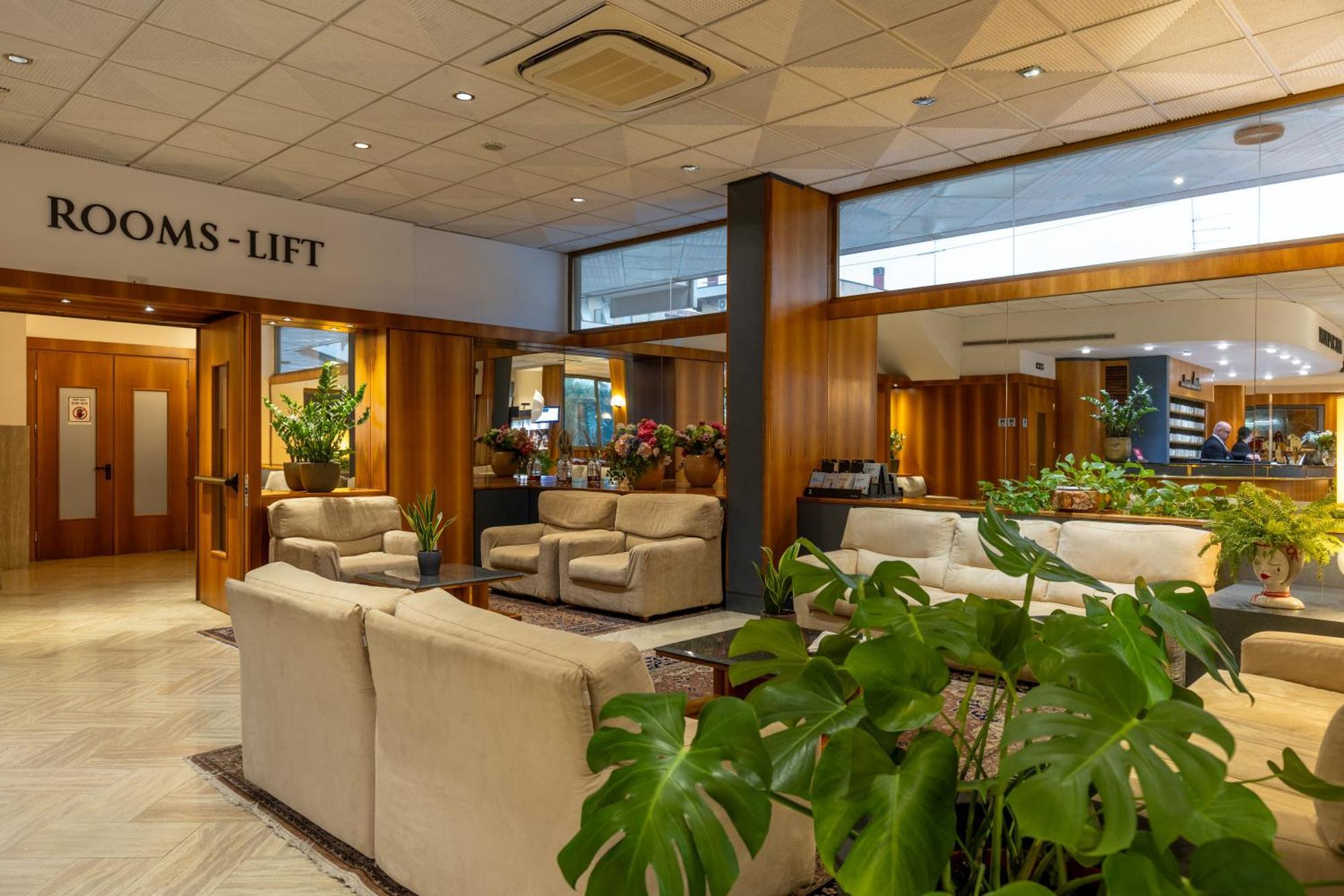 Hotel Minerva